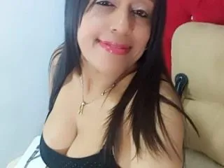 Live sex webcam photo for Kamilaangeles #6368265