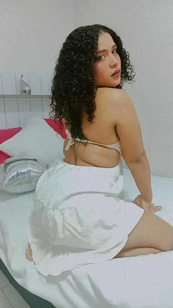 Live sex webcam photo for LuceroSuithKm #6381170