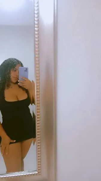 Live sex webcam photo for LuceroSuithKm #6416348