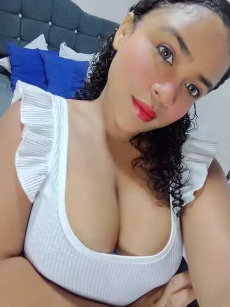 Live sex webcam photo for LuceroSuithKm #6473159