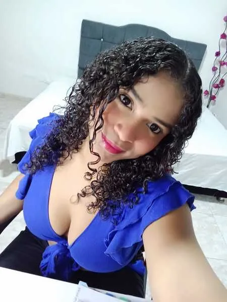 Live sex webcam photo for LuceroSuithKm #6443103