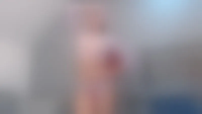 Live sex webcam photo for EmmaaHenderson #6384407