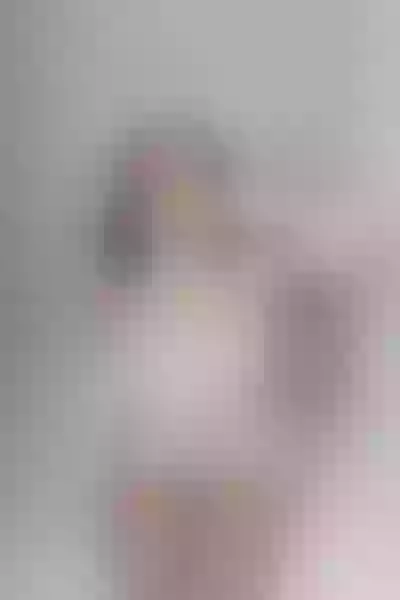 Live sex webcam photo for MiaWithee #6442492