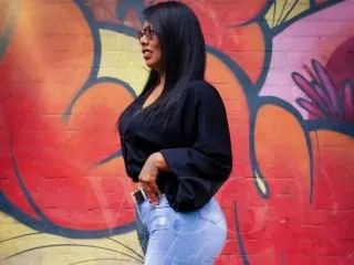 Live sex webcam photo for Lizherrera #6279327