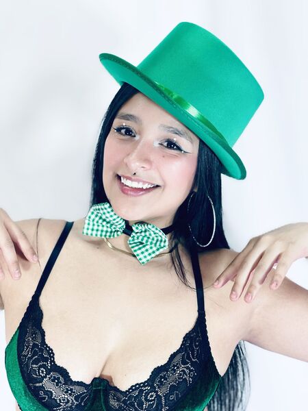 Live sex webcam photo for SaraHoorny #7818848