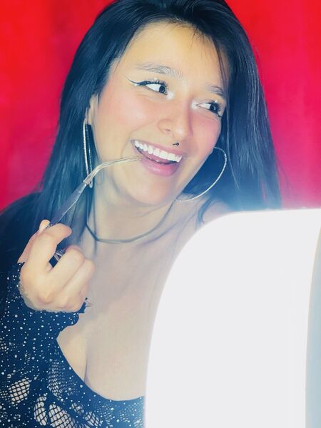 Live sex webcam photo for SaraHoorny #7818845