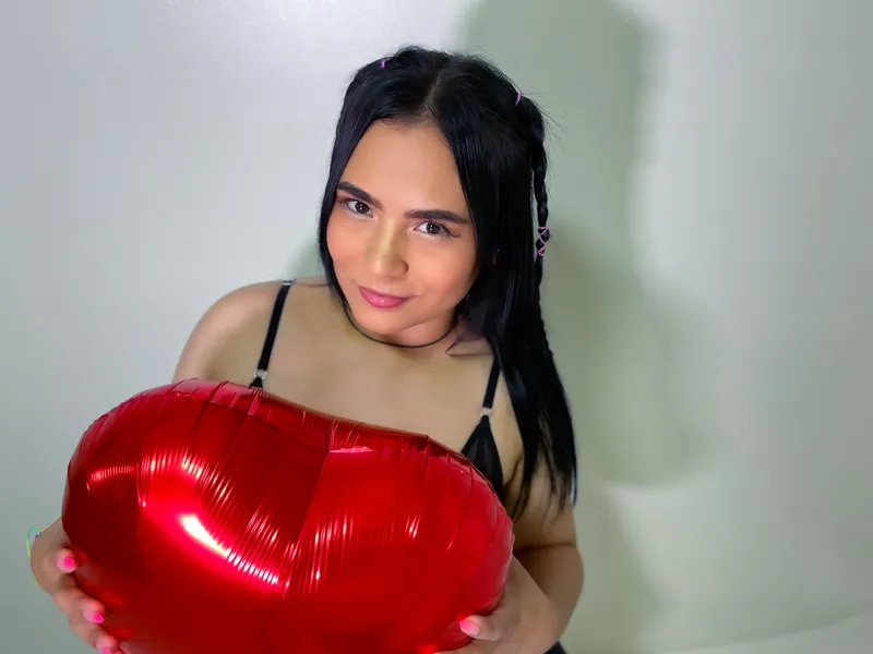 Live sex webcam photo for CamilaMartinezz19 #6287861