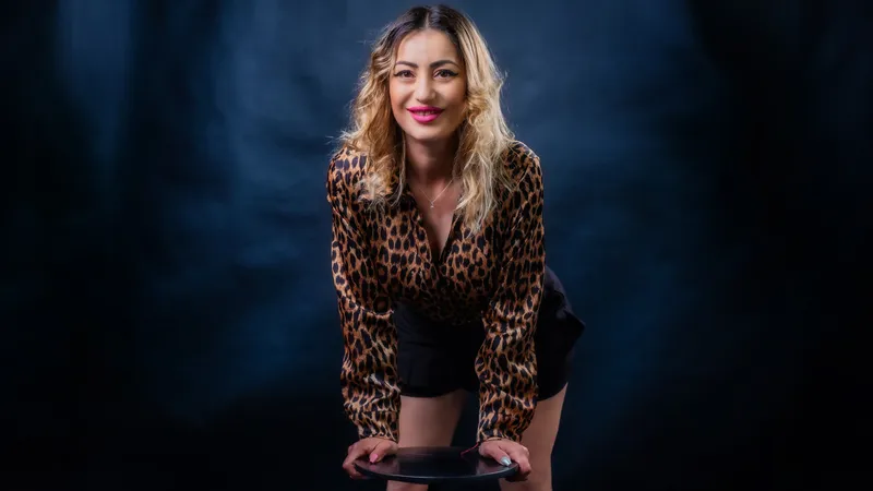 Live sex webcam photo for GiulianaWood #6274654