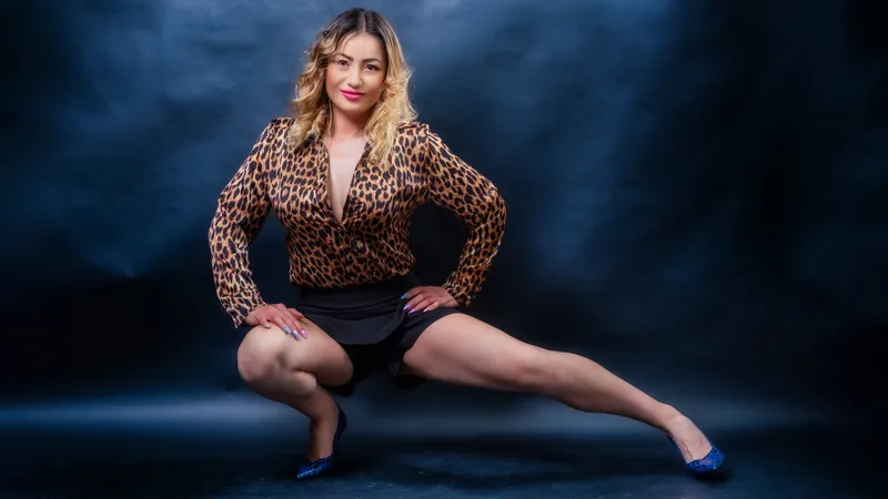 Live sex webcam photo for GiulianaWood #6274655