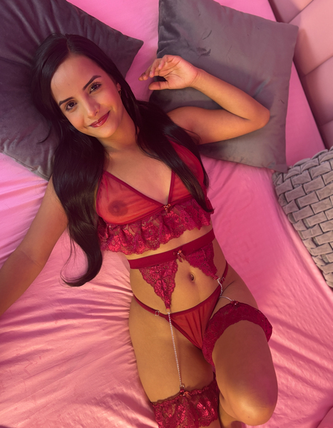 Live sex webcam photo for AngieDuarte #6357911