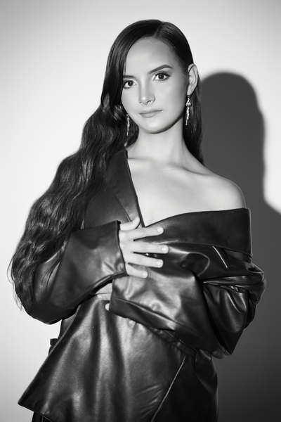 Live sex webcam photo for AngieDuarte #6420447