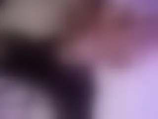 Live sex webcam photo for GiuliaHarvey #6324858