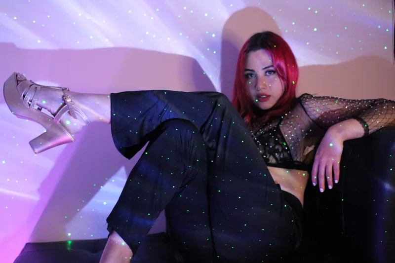 Live sex webcam photo for Alimuellerr #6282260