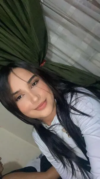 Live sex webcam photo for SweetMorgann #6637498