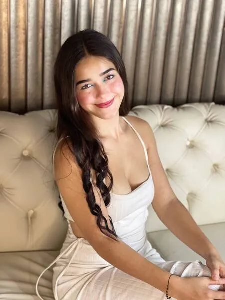 Live sex webcam photo for HeidyMartinss #6348548