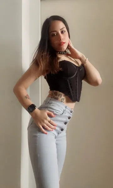 Live sex webcam photo for LunaAmatista #6404530