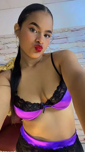 Live sex webcam photo for MiaBastiny #6292559