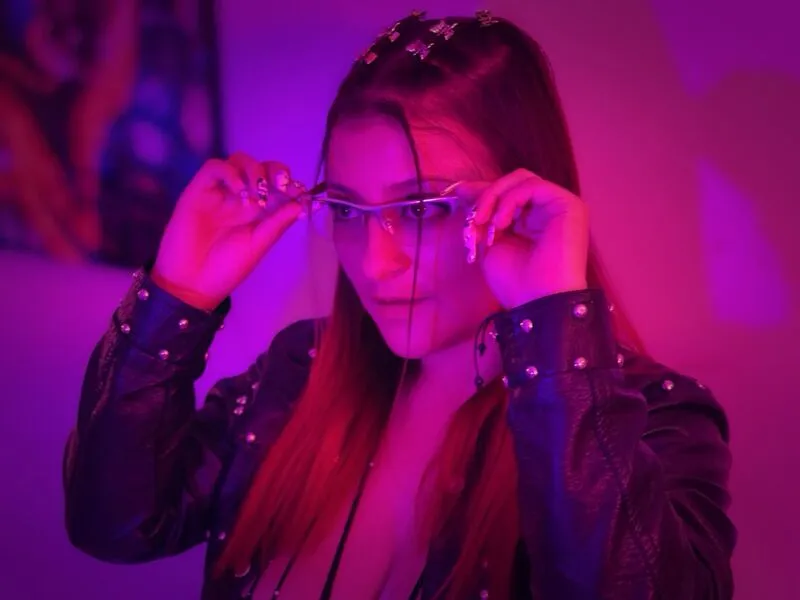 Live sex webcam photo for Sweet_Amy149 #6294285