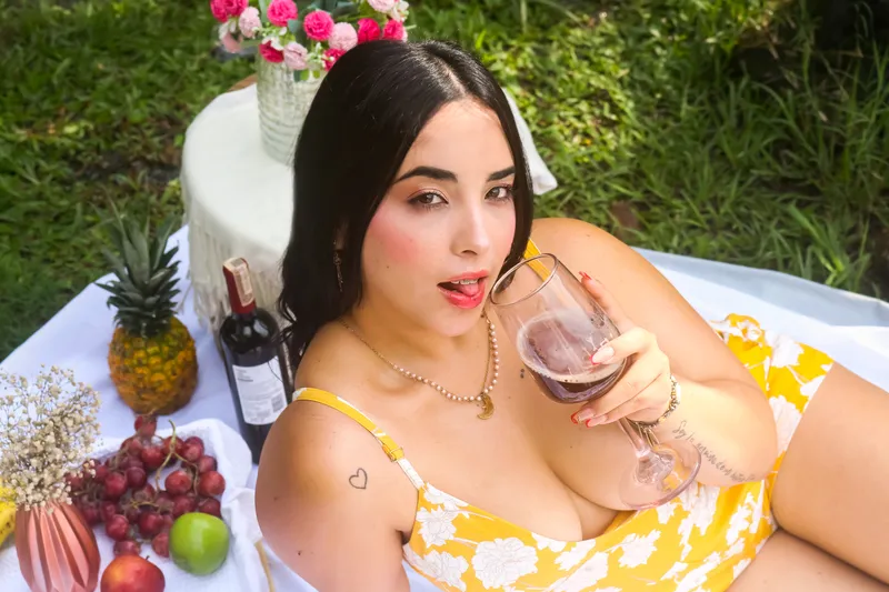 Live sex webcam photo for ScarlethDubois #6948462