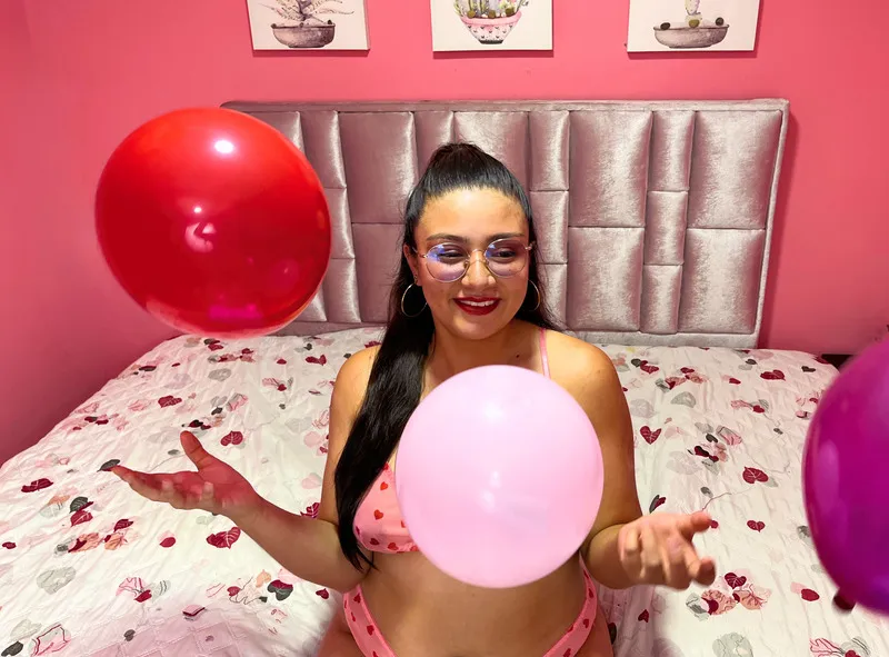 Live sex webcam photo for HoneyBabby #6904305