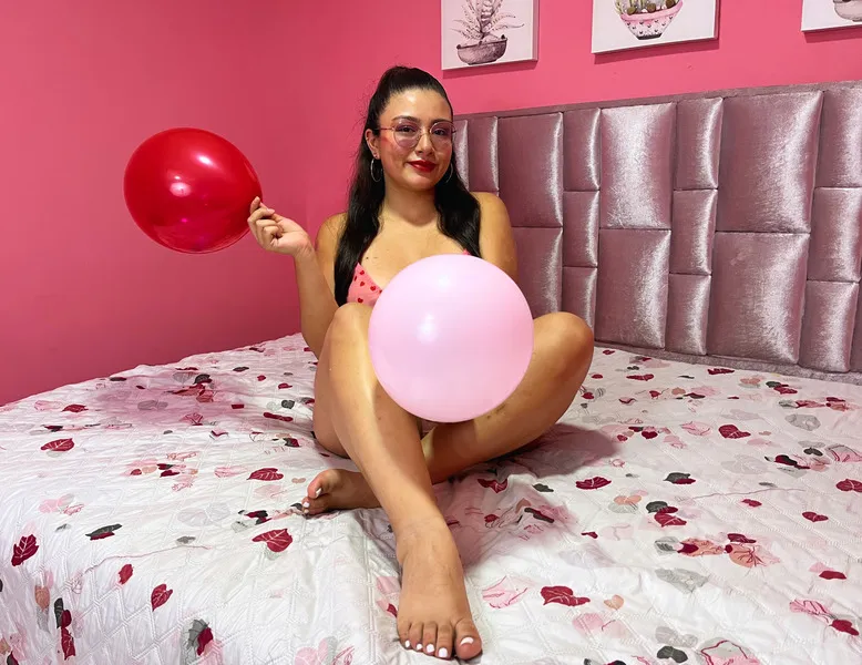 Live sex webcam photo for HoneyBabby #6904304