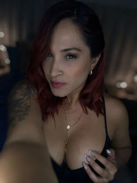 Live sex webcam photo for ValeriaMonnroy #6304408