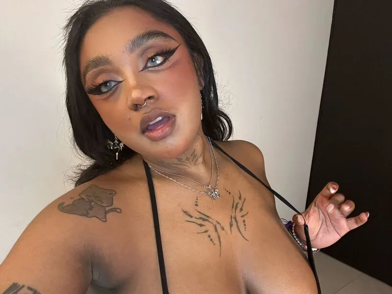 Live sex webcam photo for NovaSwan #7784183