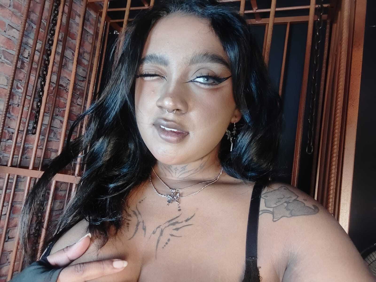 Live sex webcam photo for NovaSwan #7784125