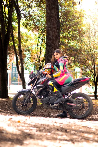 Live sex webcam photo for SophieMartini #6349421