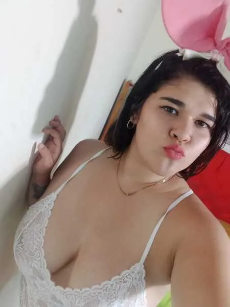 Live sex webcam photo for Winnie_Mclaren19 #6341727