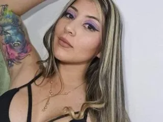 Live sex webcam photo for Vanesaross21 #6292073
