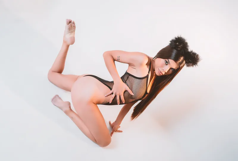 Live sex webcam photo for AlanaRyderr #6959516