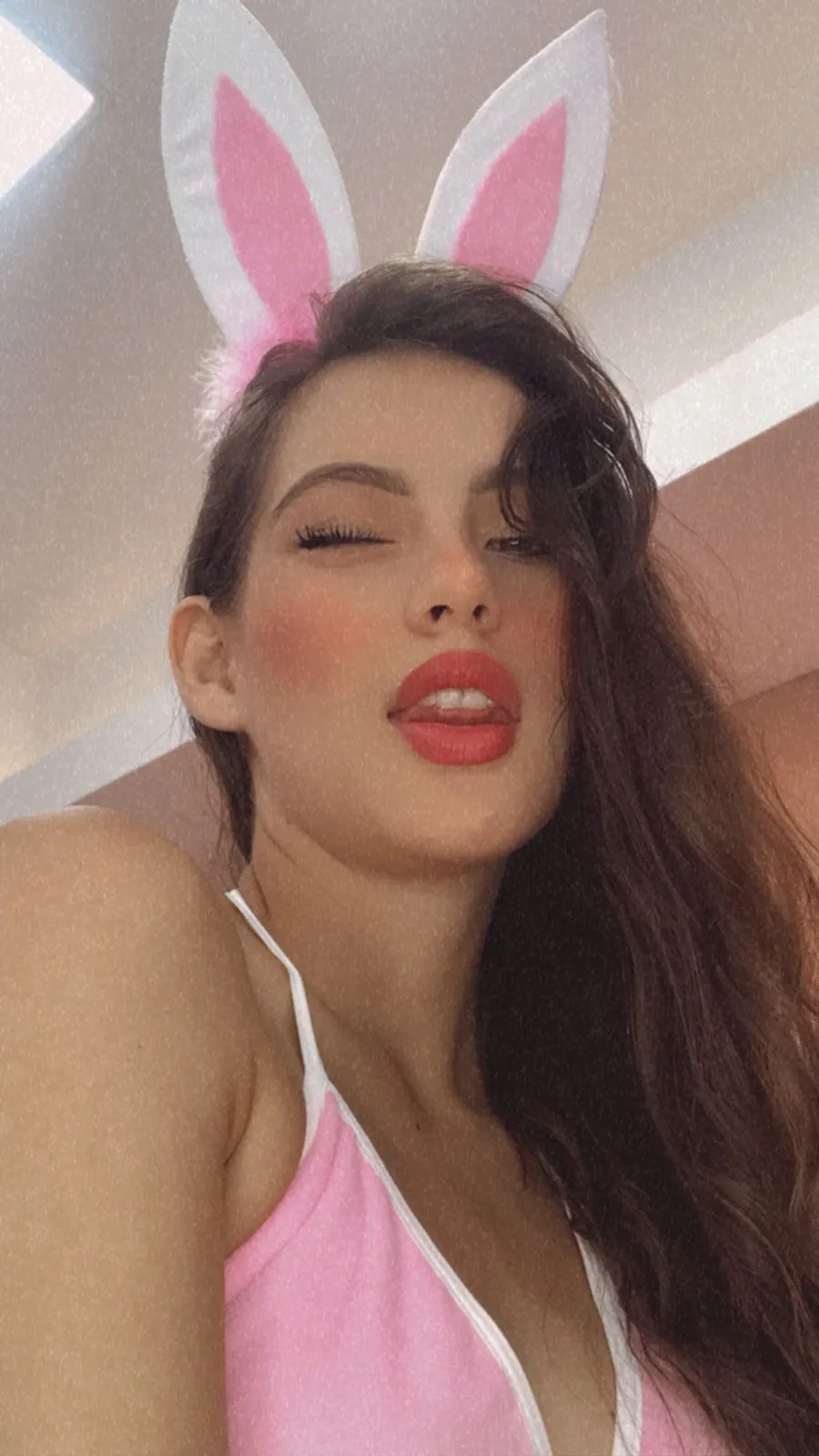 Live sex webcam photo for Greta_Petite #6331705