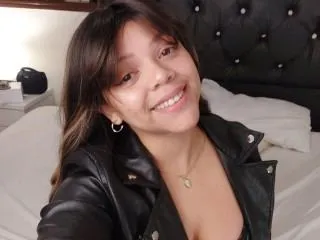Live sex webcam photo for Helenna59 #6377318