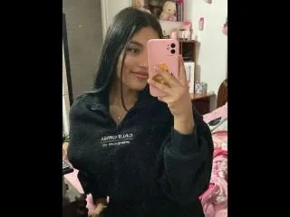 Live sex webcam photo for ViviMartinez #6316495