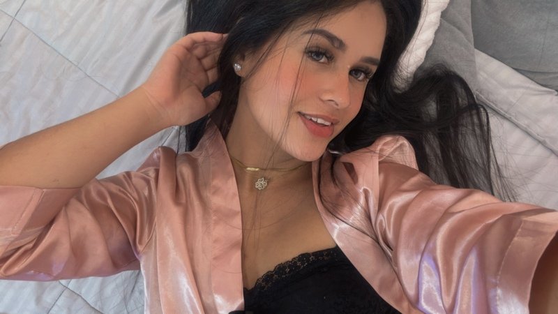 Live sex webcam photo for ISABELLACOOPERSS #7106854