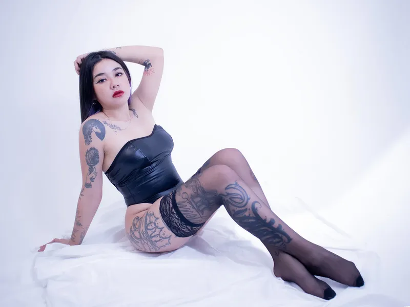 Live sex webcam photo for JeyLee #6365780