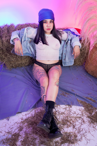 Live sex webcam photo for JeyLee #6335785