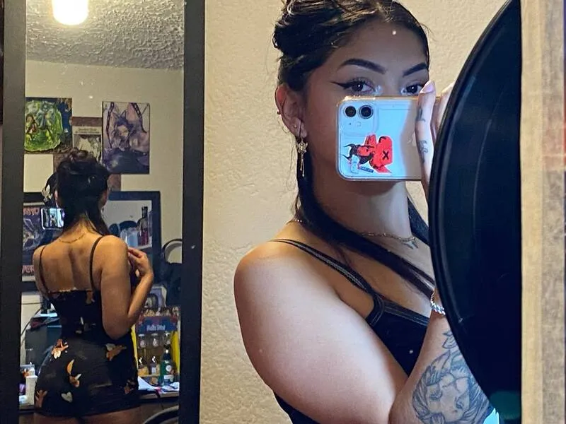 Live sex webcam photo for CaitlinVinson #6303162