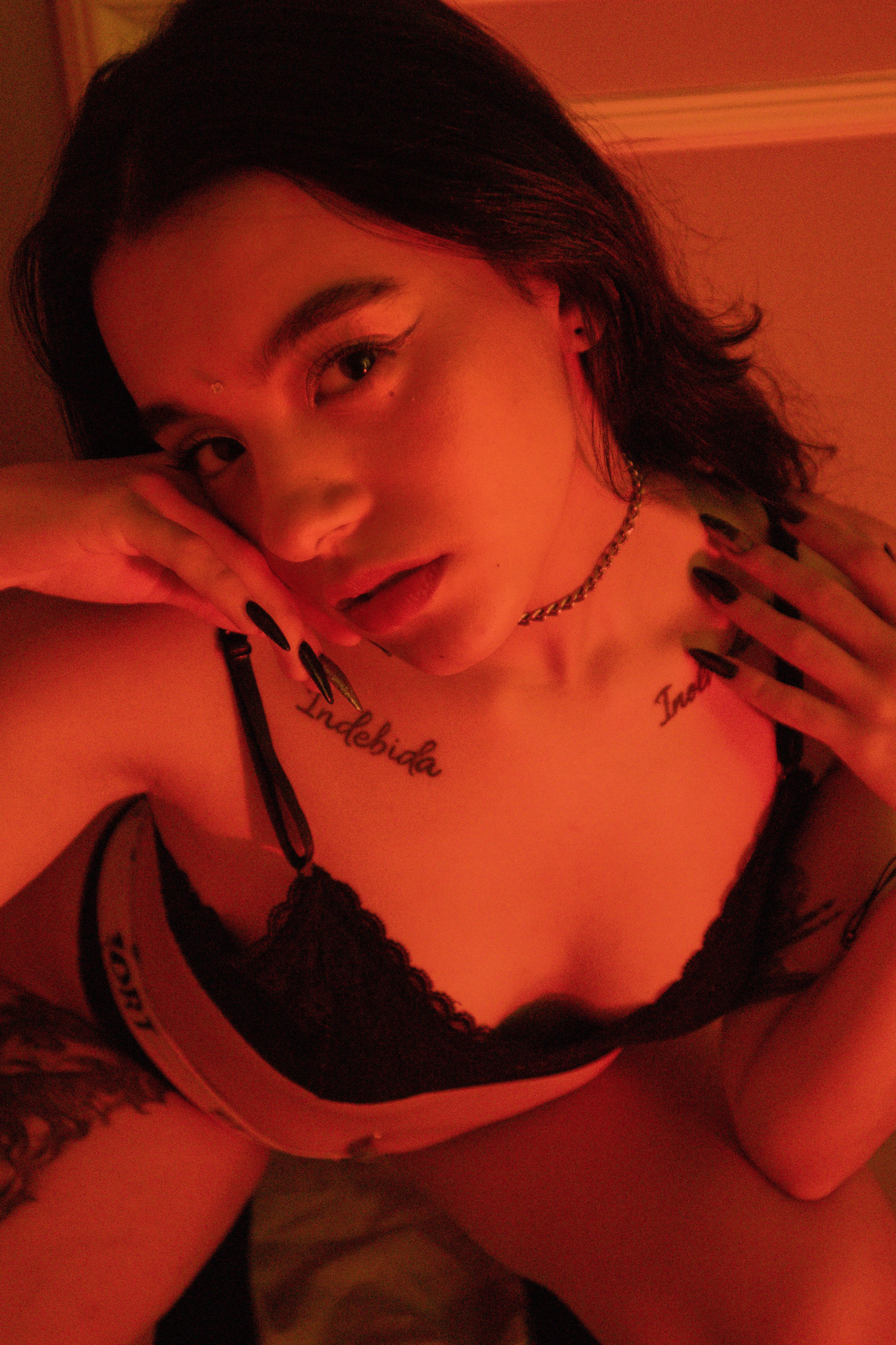 Live sex webcam photo for roxydubois #7414453