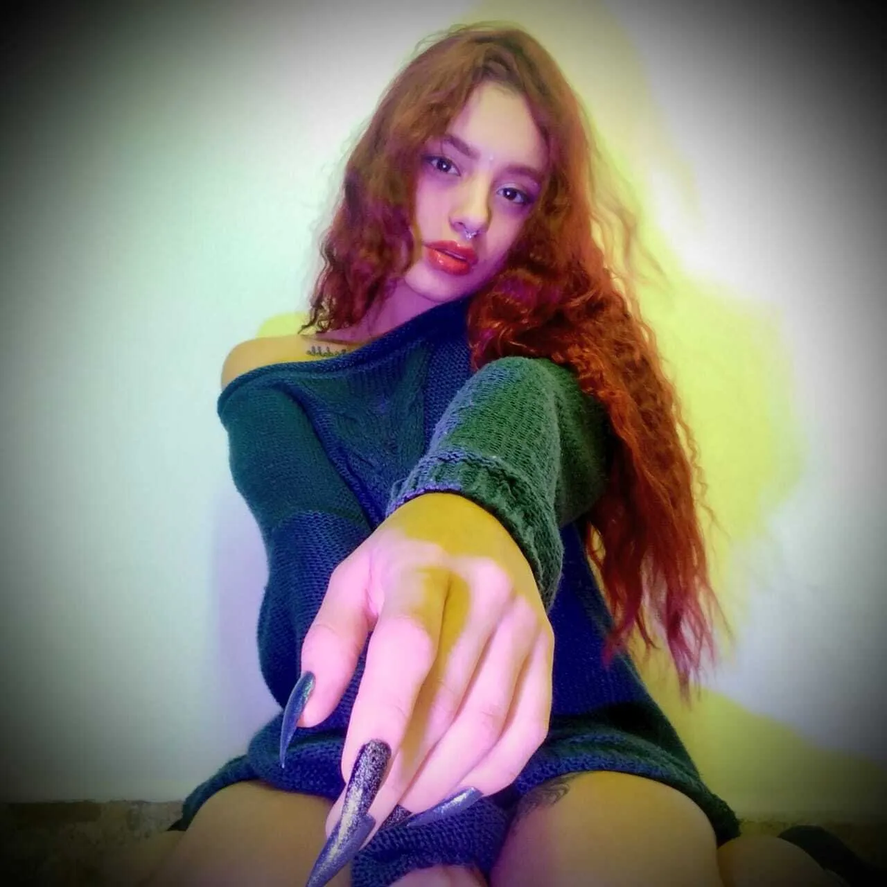 Live sex webcam photo for roxydubois #7414532