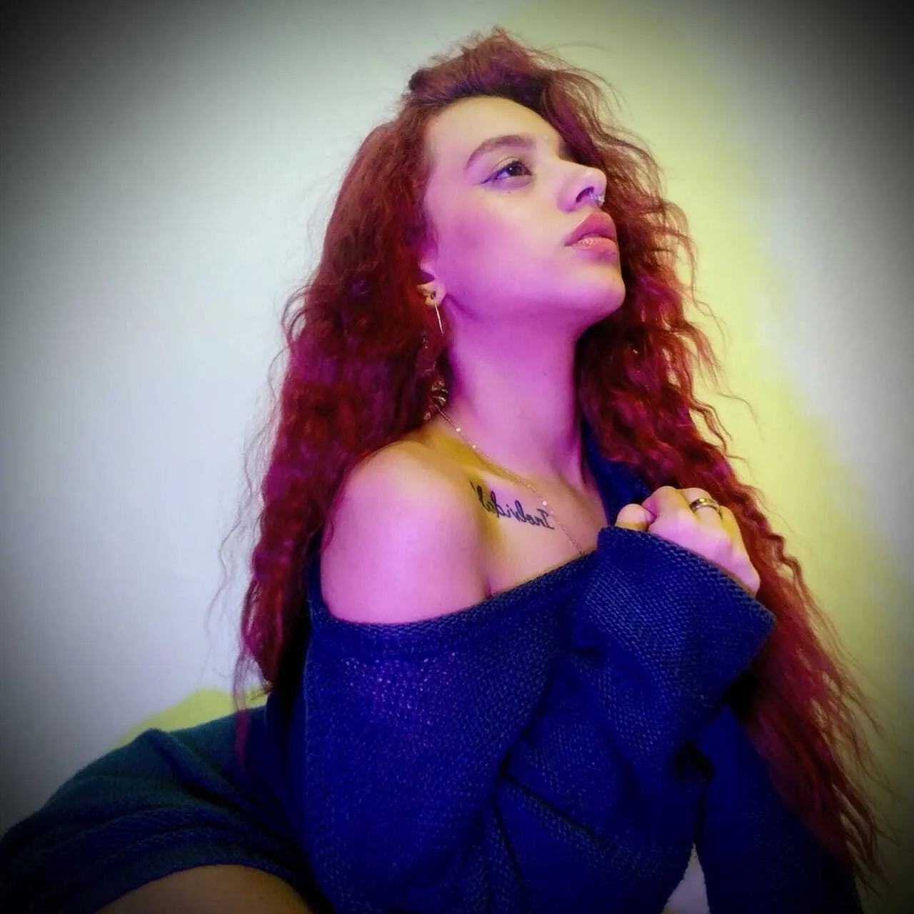 Live sex webcam photo for roxydubois #7414535