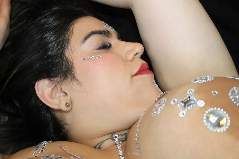 Live sex webcam photo for AngelicaParker18 #6505908