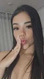 Live sex webcam photo for AnnieLacroftt #6312566