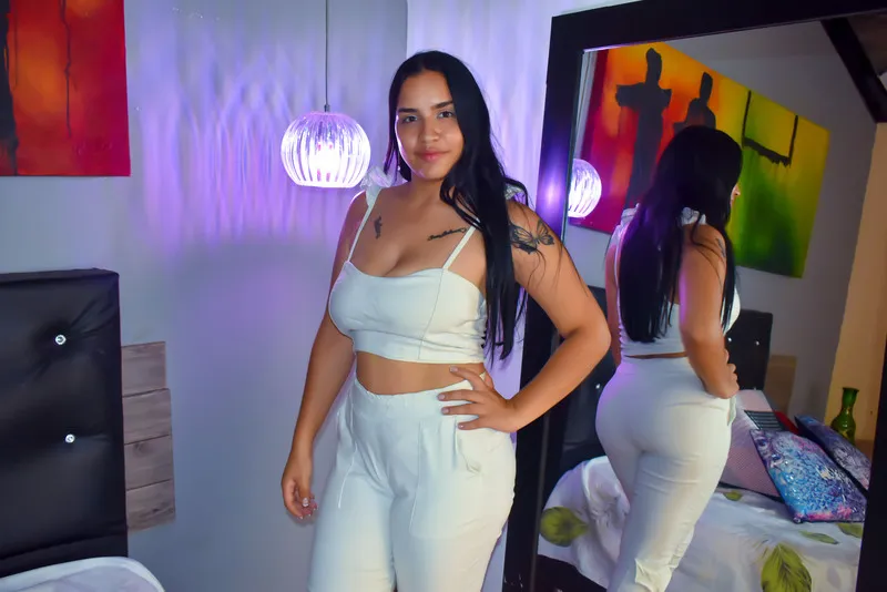 Live sex webcam photo for RachelKhan #6304283