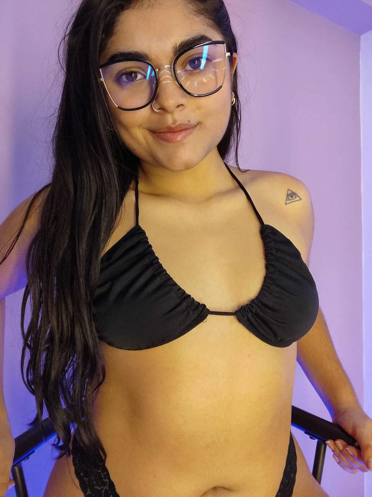 Live sex webcam photo for GiselOrtiz #7402186