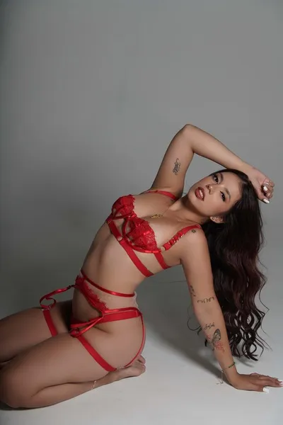 Live sex webcam photo for SamantaGuzman #6424306