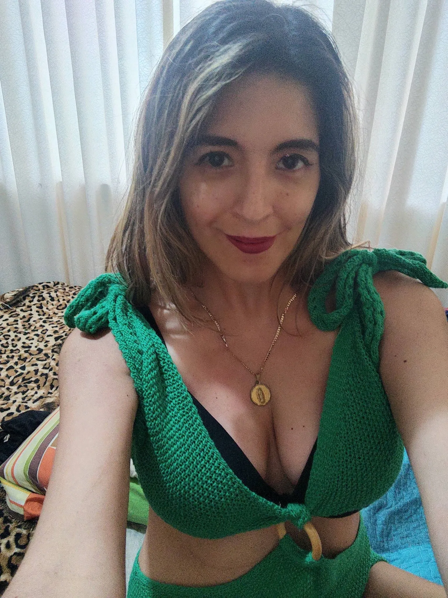 Live sex webcam photo for SweetAngeliLat #8260351