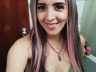 Live sex webcam photo for SweetAngeliLat #6909048