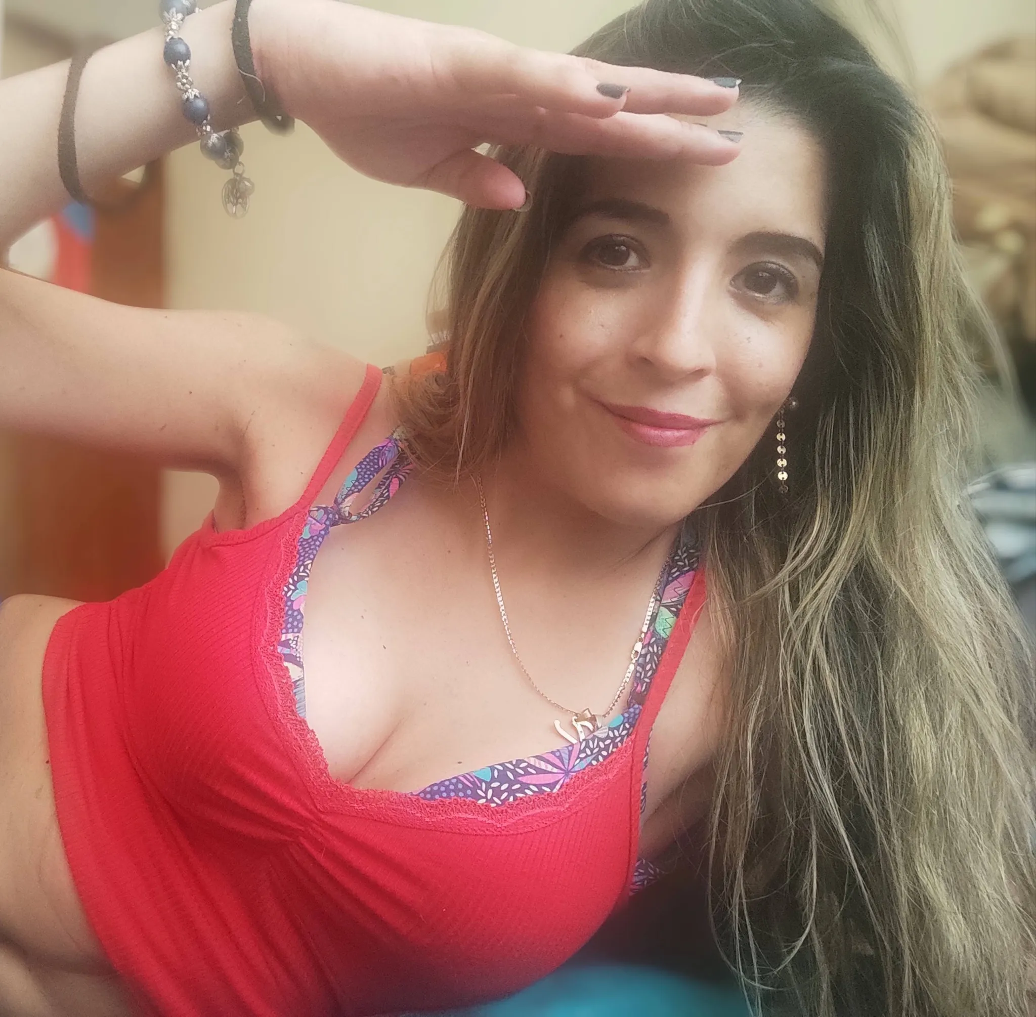 Live sex webcam photo for SweetAngeliLat #8260353
